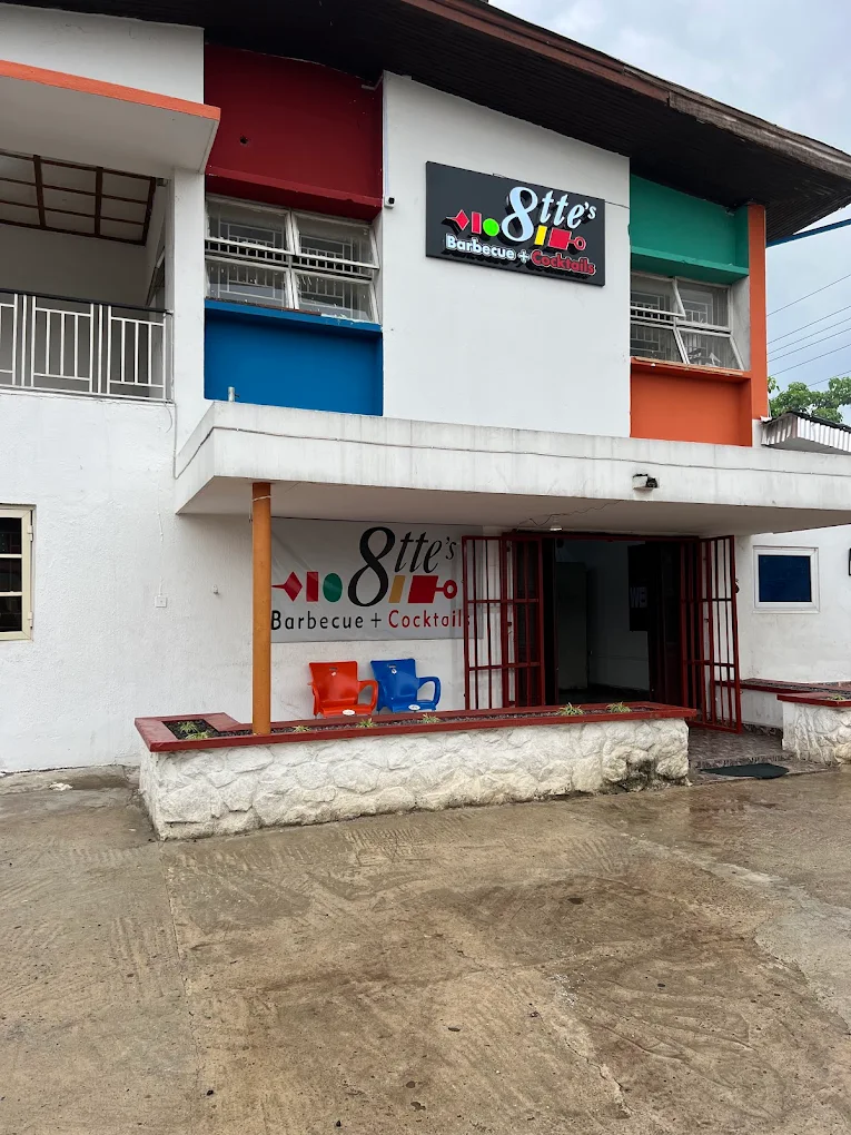 8tte Barbecue and Cocktails